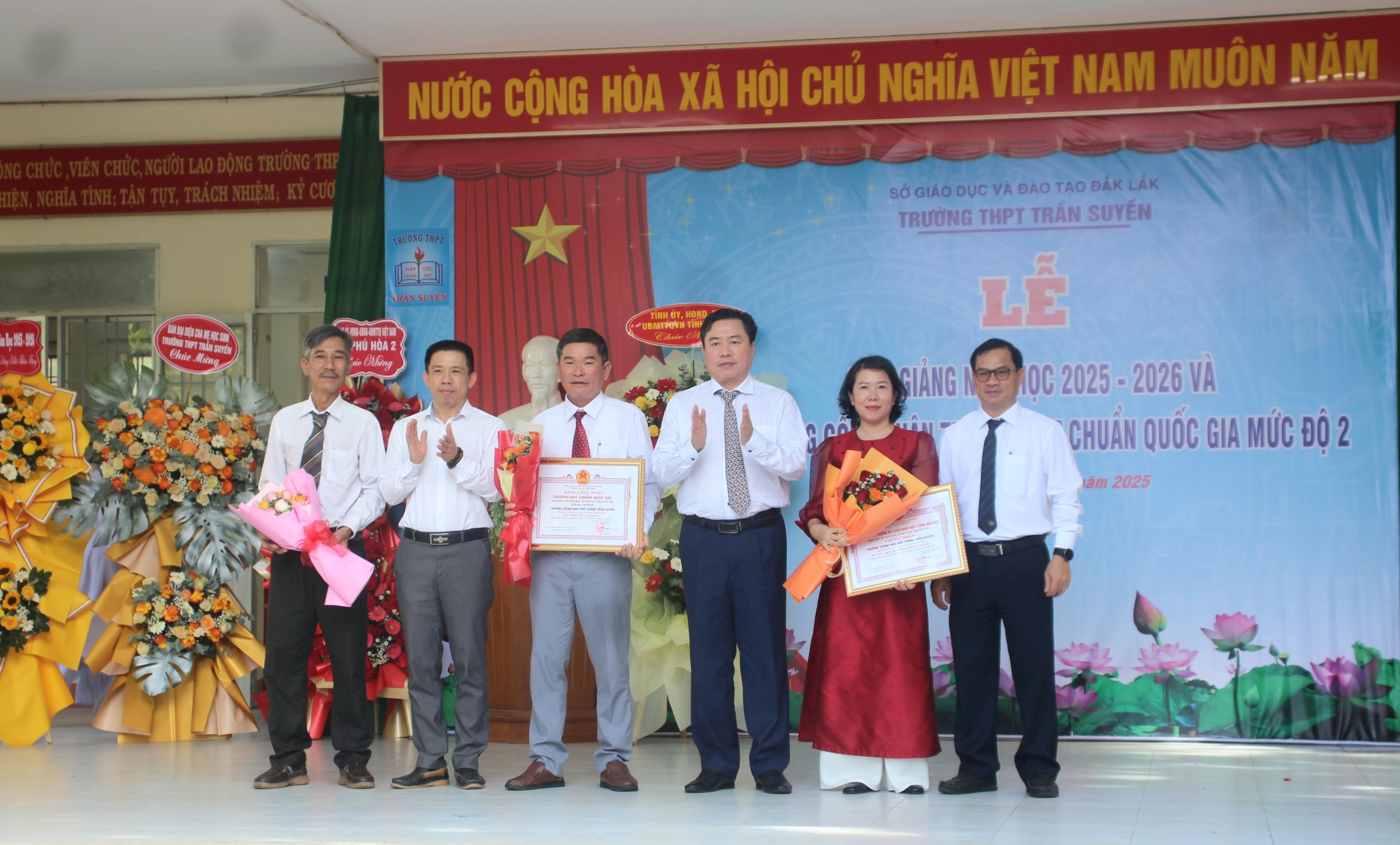 TRƯỜNG THPT TRẦN SUYỀN KHAI GIẢNG NĂM HỌC 2025-2026